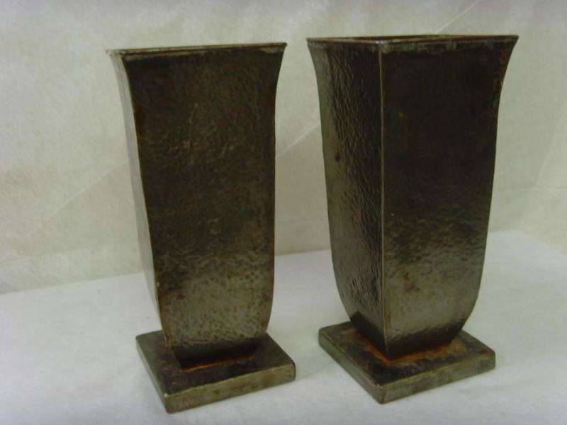 lot 14 image: Set of Rustic Vases