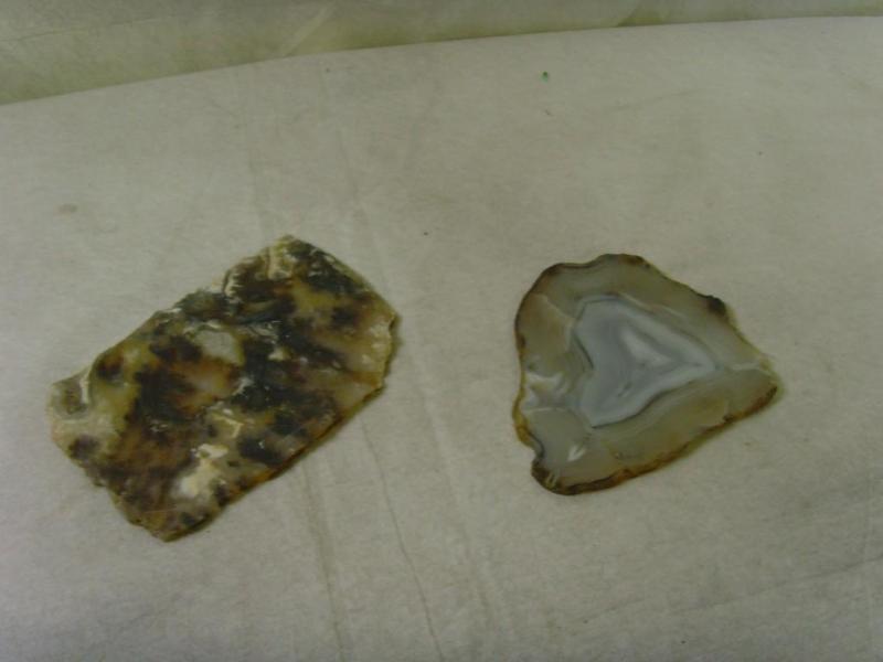 lot 48 image: Lot of 2 Decorative Minerals