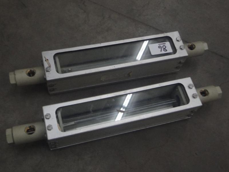 lot 86 image: (2) Brooks 1110CH21FBHAA 350PSIG Tu...