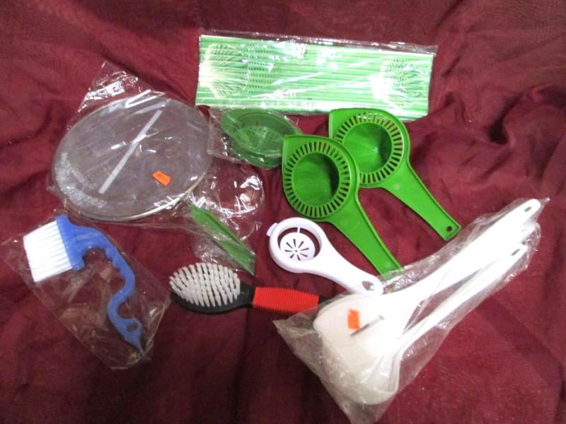 Miscellaneous kitchen items. Juicer...