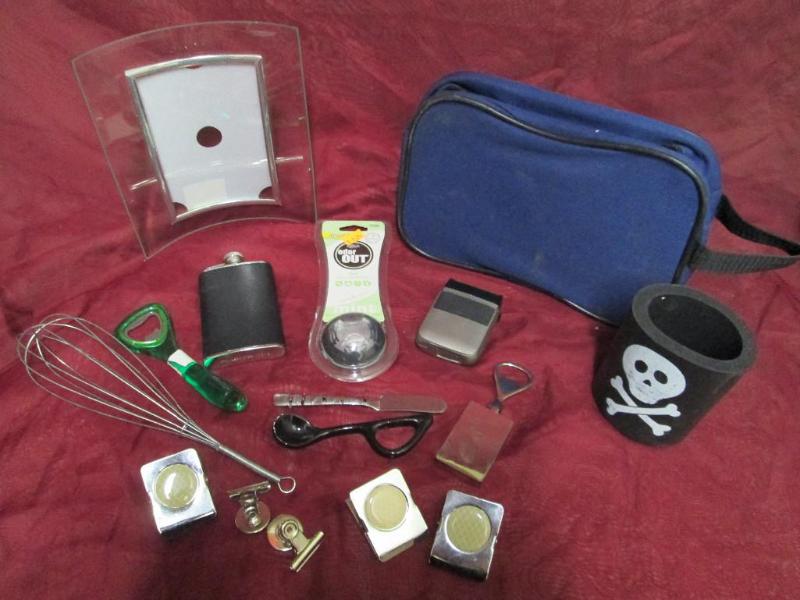 Lot of miscellaneous household item...