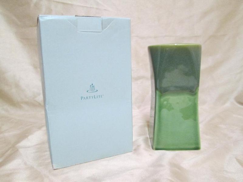 PartyLite pedestal candle holder. N...