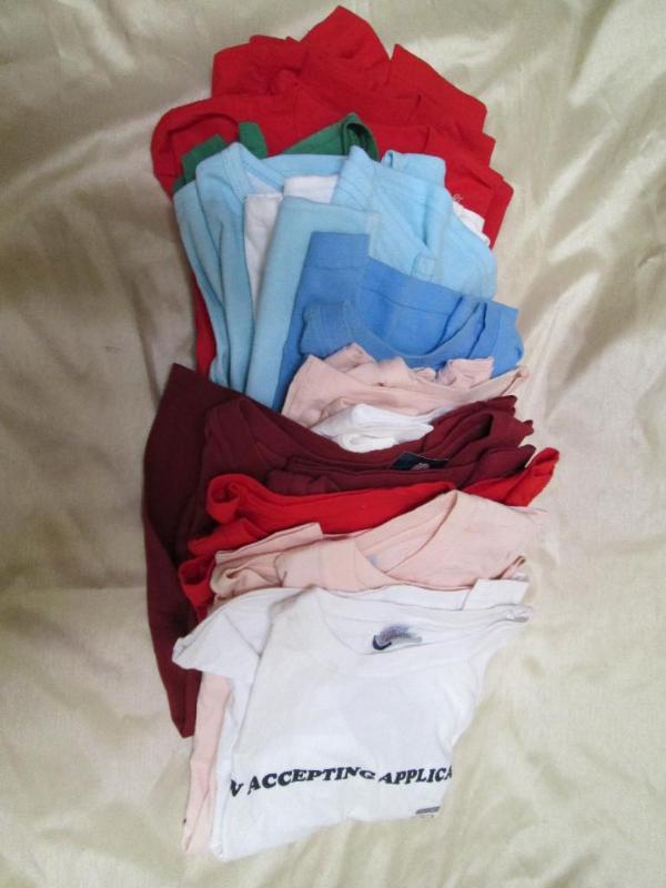 Lot of approximately 15 new youth s...