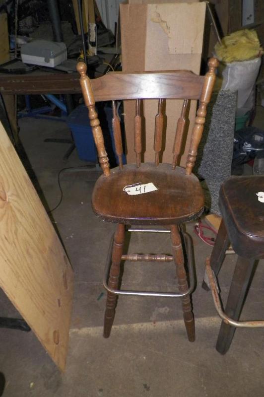 lot 41 image: Wood Bar Stool