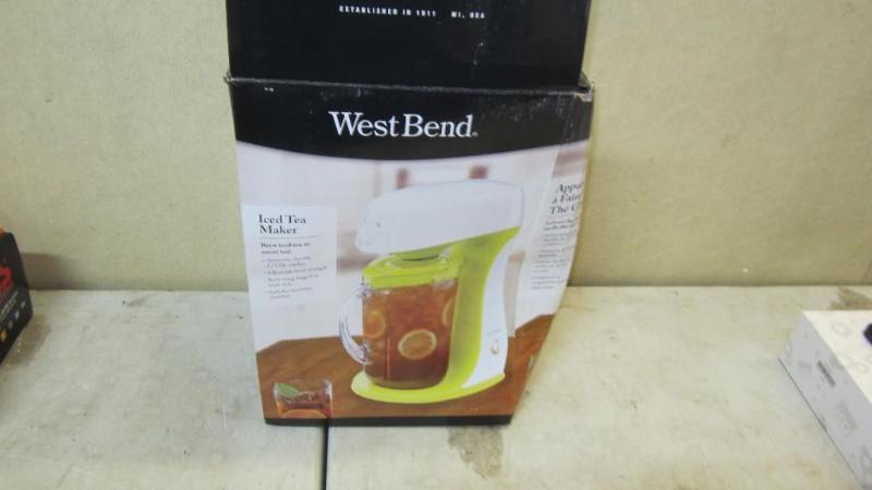 West Bend Ice Tea Maker...