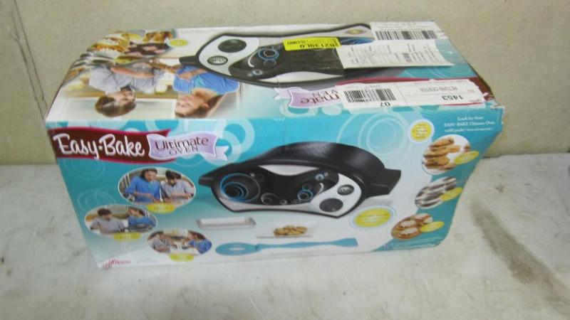 easy bake ultimate oven...