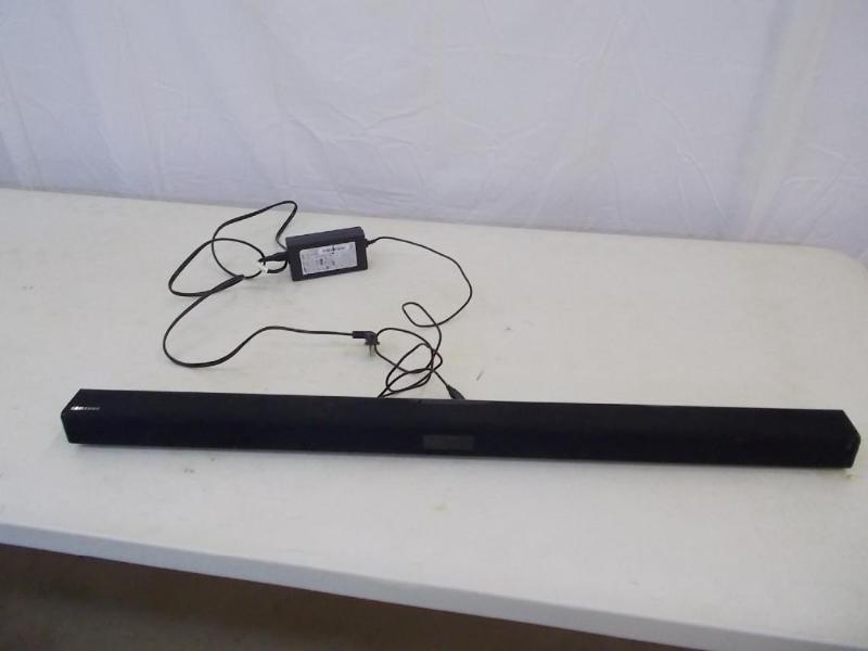 lot 23 image: Samsung, Model HW-FM35, sound bar.&...