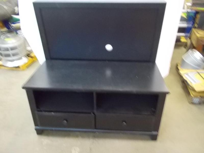 lot 7 image: Black 2 piece entertainment center....