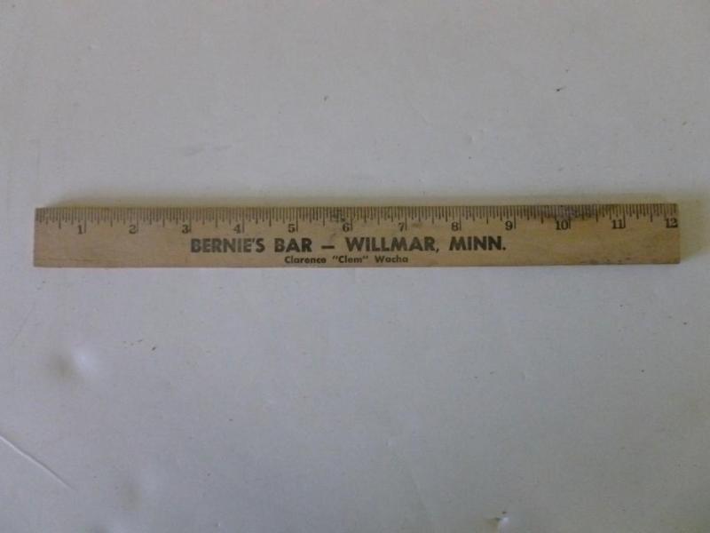 Collectible Bernies Bar, Willmar, ...