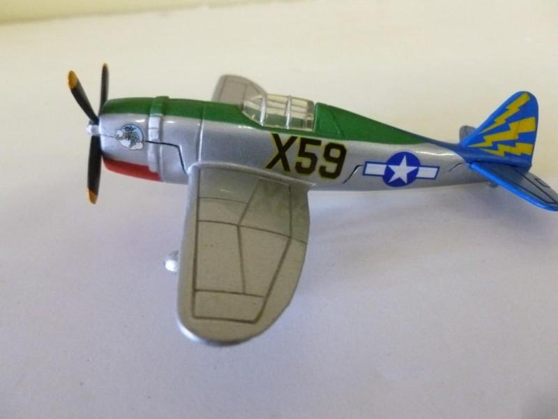 Maisto&nbspP 47-D die cast metal a...