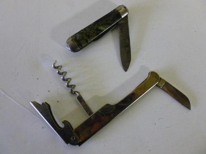 Lot of two stainless steel blade po...
