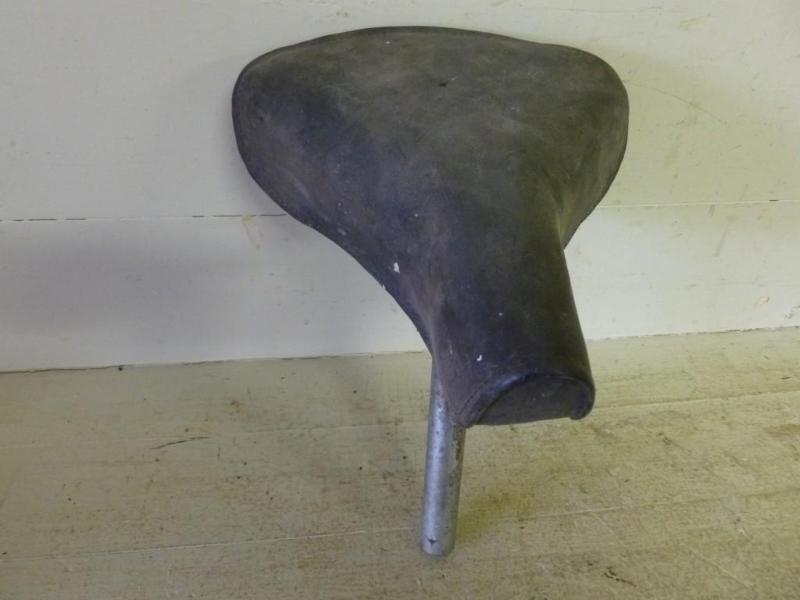 Vintage Mesinger bike seat with ste...