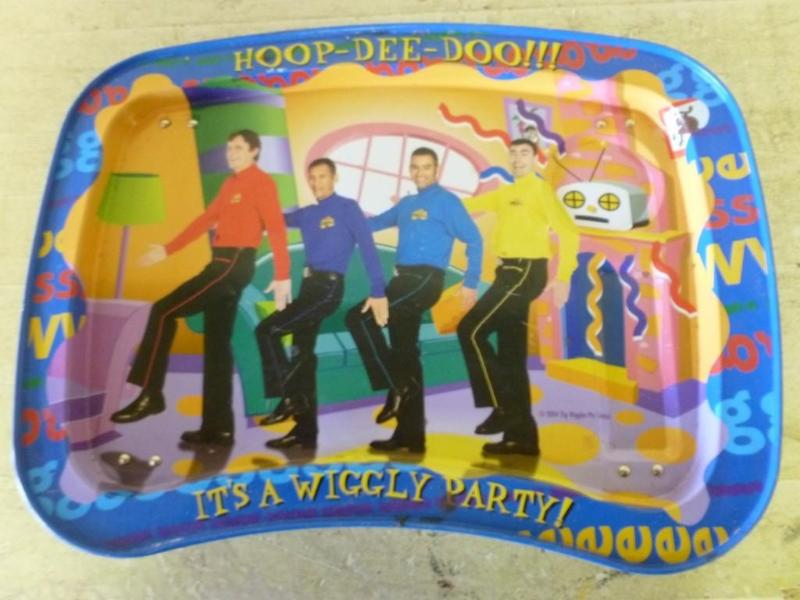 Collectible Hoop-Dee-Doo metal T...