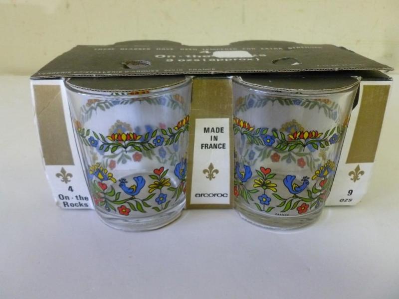 Vintage Arcoroc four piece, nine ou...