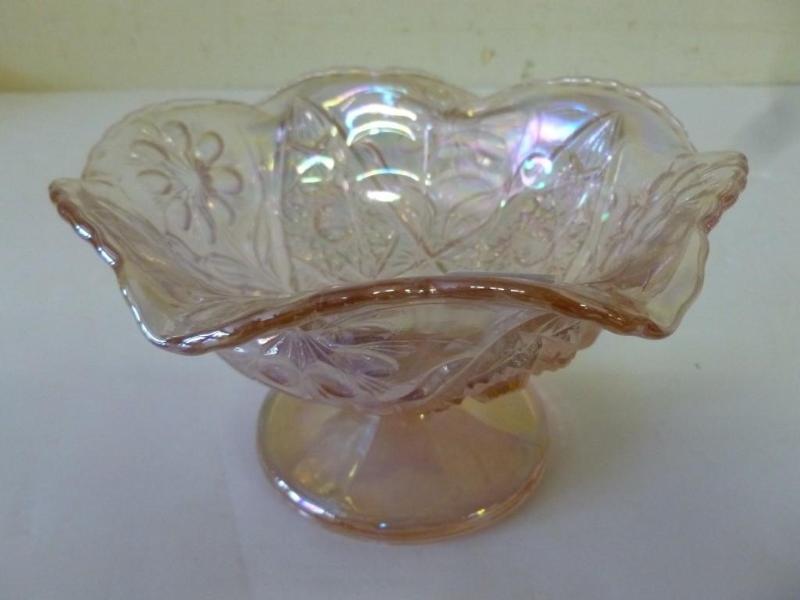 Beautiful Imperial Pink Carnival ri...