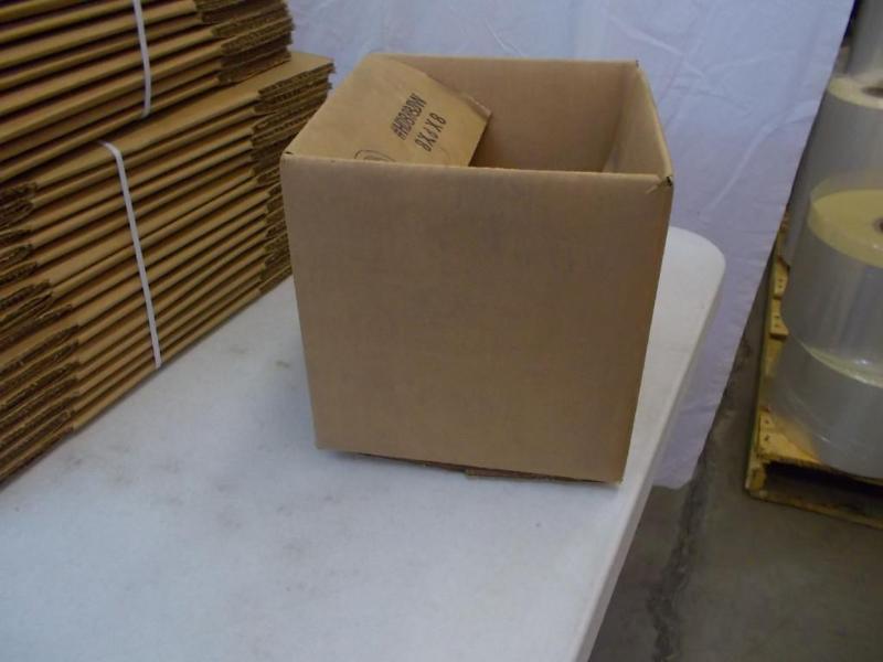 Cardboard boxes. 6 bundles of 15, 1...