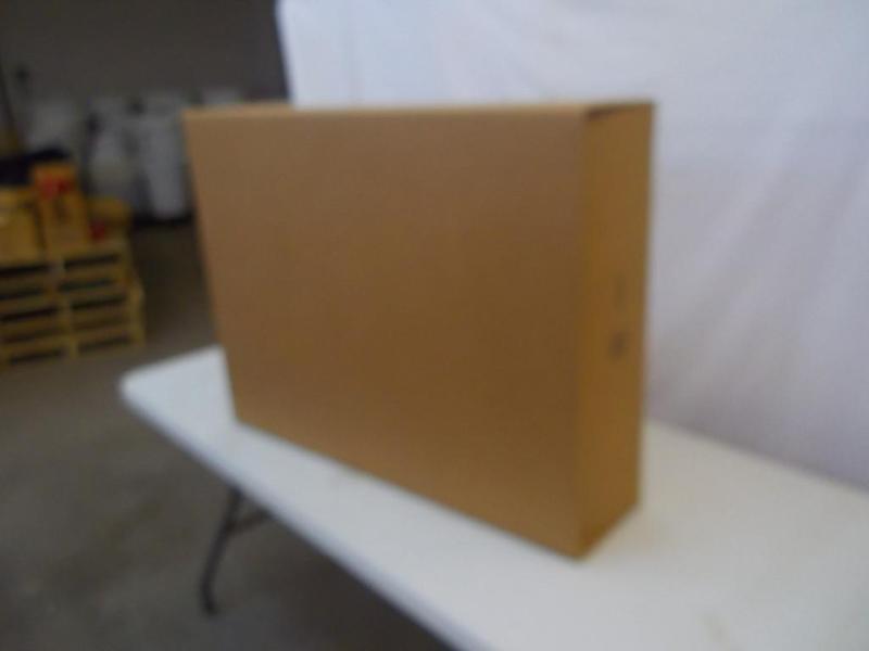 Cardboard boxes. 5 bundles of 10 pl...