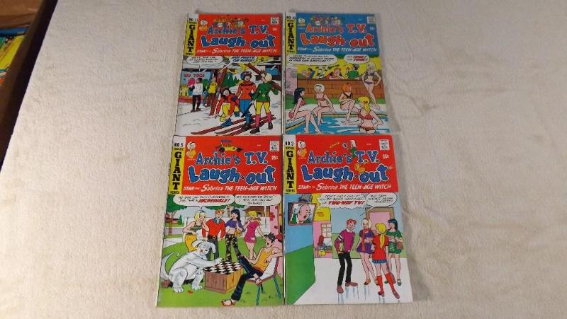4 Archie Comic Books, Archies TV L...