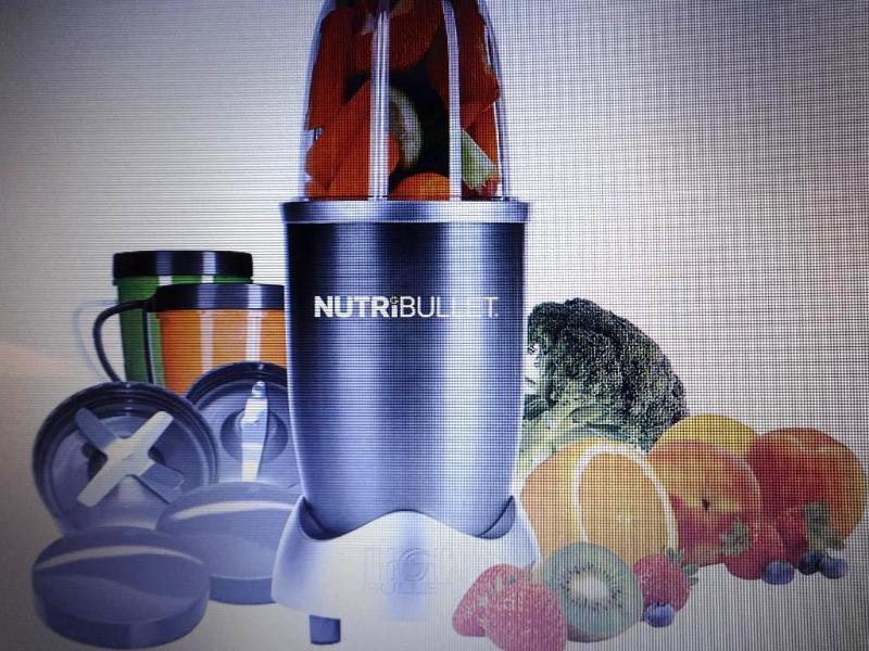 NUTRIBULLET NUTRIENT EXTRACTOR BY M...