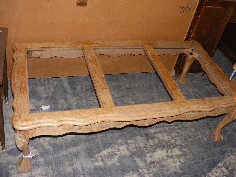 lot 116 image: Coffee Table. No Glass for the thre...