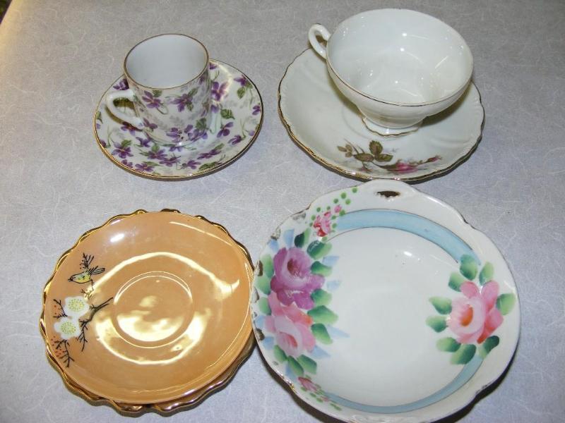 lot 174 image: Lot of vintage dishes, two cup and ...