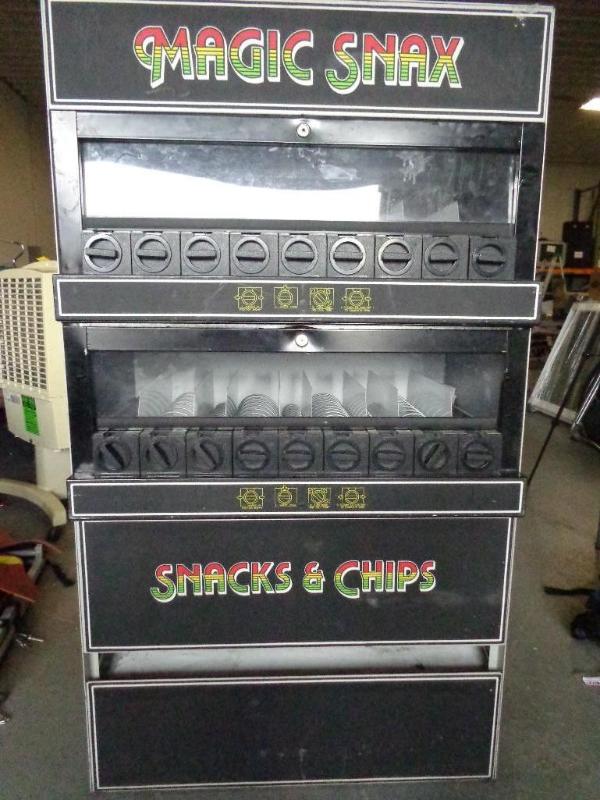 lot 36 image: Master Snax vending machine.  ...