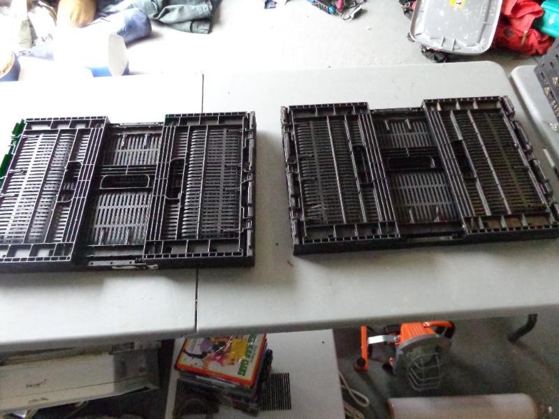 lot 6 image: 2 RPC 6425 reusable plastic harvest...