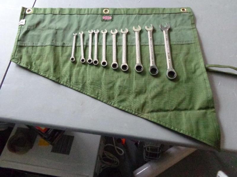 lot 8 image: New Gearwrench set of 10.  14...