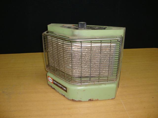 lot 114 image: Duo-Flow Eight LP Propane Heater, 2...