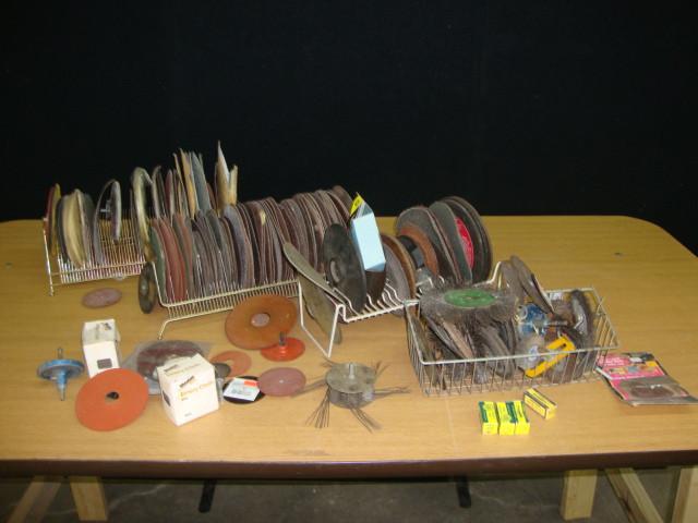 lot 31 image: Large Lot of Sanding Discs, Grindin...
