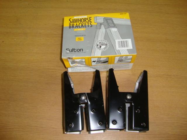 lot 54 image: Saw Horse Brackets, 1 pair, new but...