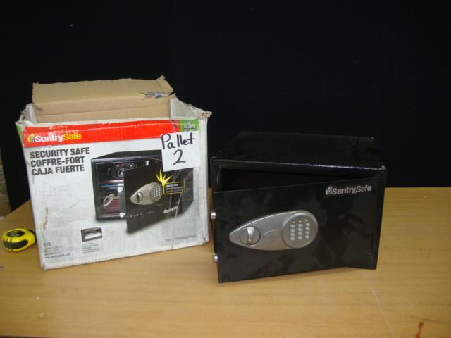 lot 94 image: SentrySafe X125 Electronic Safe, lo...
