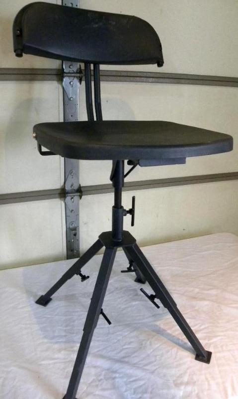 Ground Blind Seat, 4 aluminum legs,...