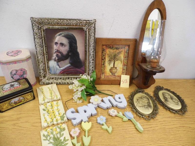 Decorating Items