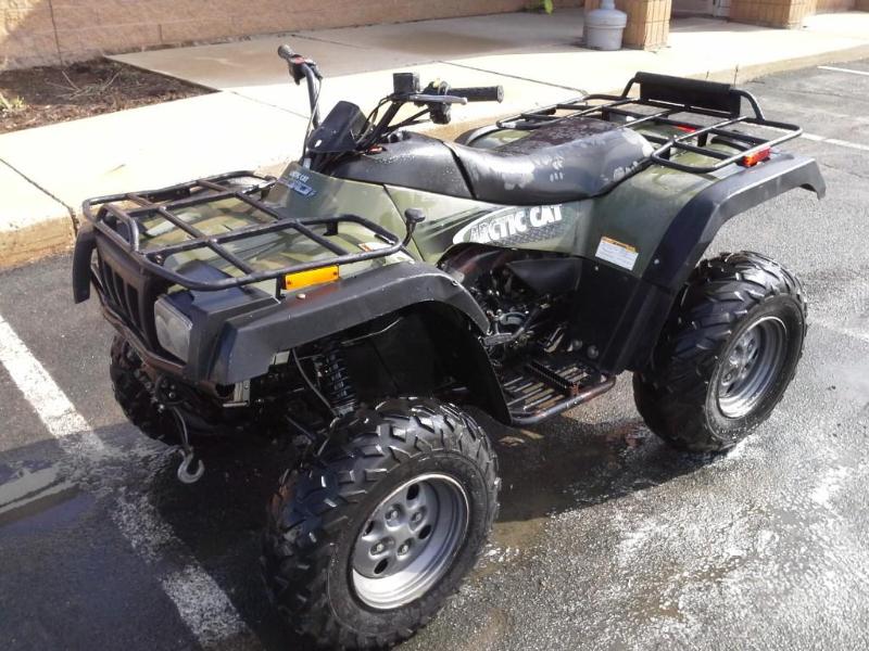 lot 5 image: 2001 Arctic Cat 500