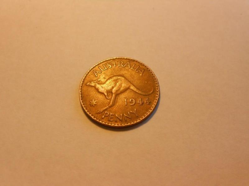 Vintage 1944 Australia Kangaroo pen...
