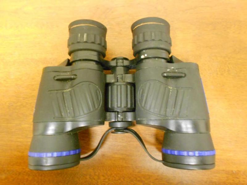 Dakota 7 x 35 Binoculars....