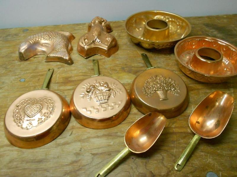 Vintage Copper metal ware like mold...