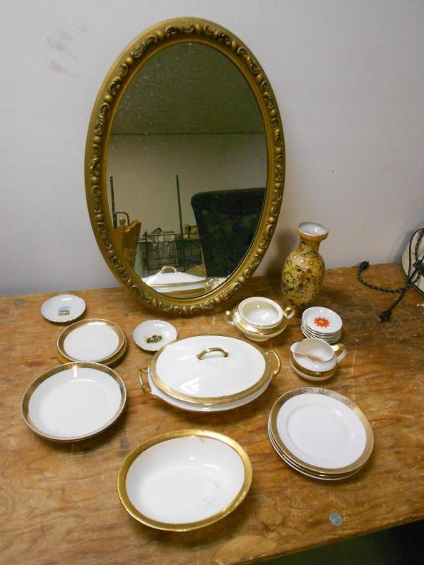24 oval decorative mirror with se...