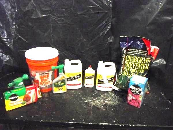 lot 28 image: Misc. Lot Of Lawn and Garden Suppli...