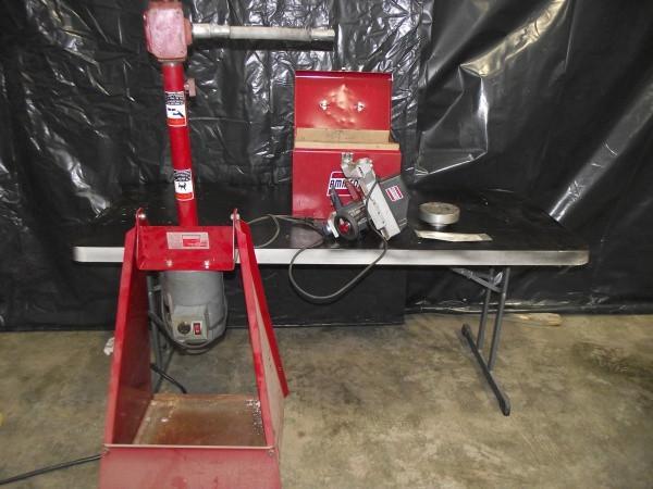lot 4 image: Dodge Tigear Brake Rotor Lathe   Co...