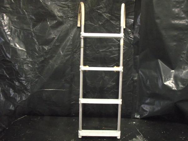 lot 53 image: Portable Boat Ladder...