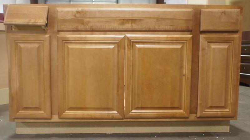 lot 20 image: Vanity base 4 door2 drawer, 60&quo...
