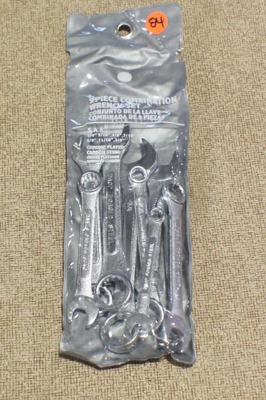 lot 84 image: New 9pc combination wrench set. Ple...