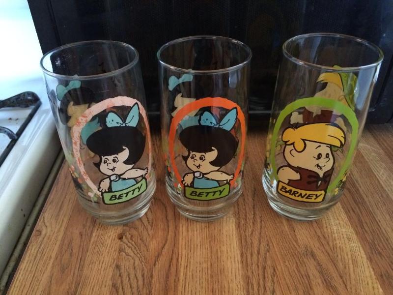 1986 The Flintstone kids glasses fr...