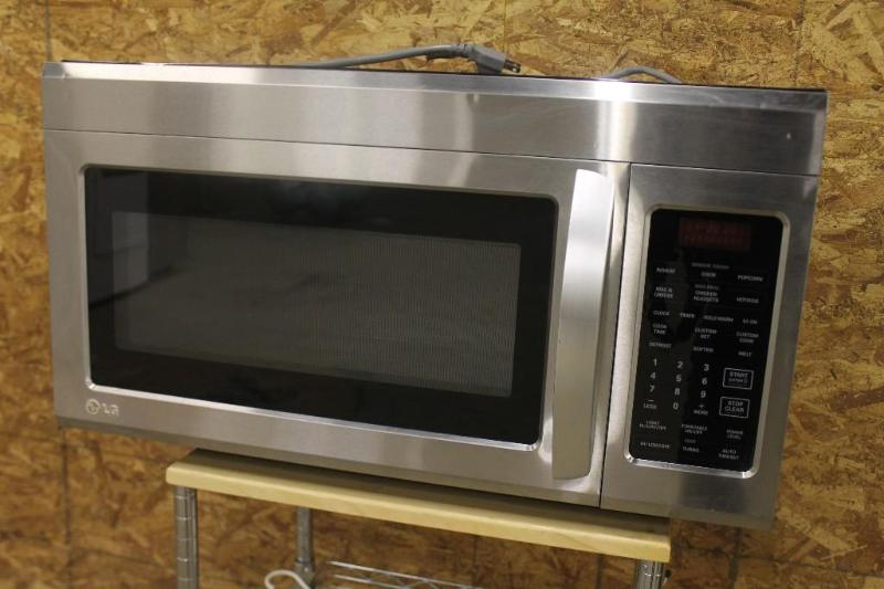 -NEW LG 1.8 CU. FT. OVER THE RANGE MICROWAVE OVEN