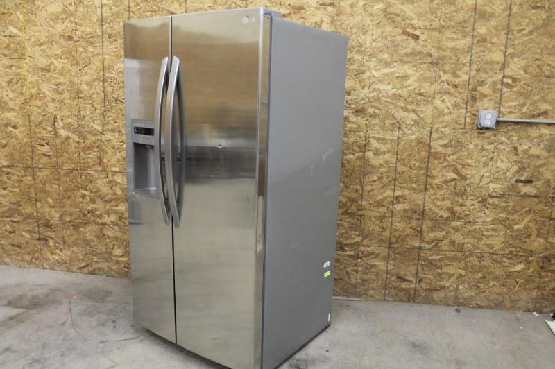 New Ultra-Large Capacity LG Side-by-side Refrigerator with Ice & Water Dispenser
