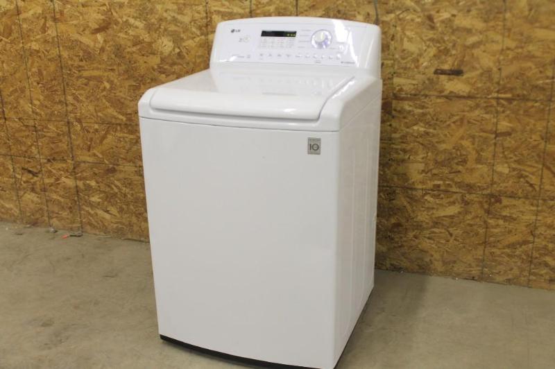 NEW 4.5 CU. FT. ULTRA LARGE CAPACITY LG TOP LOAD WASHER FEATURING POWERFUL STAINCARE TECHNOLOGY