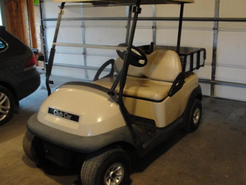 2007 Club Car&nbspGolf Cart with C...
