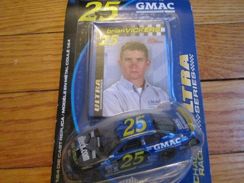 lot 121 image: NASCAR 25 Brian Vickers 2004 collec...